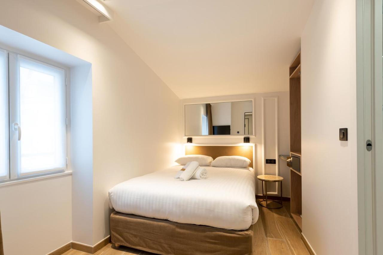 Hotel Au Coeur De Republique 3*