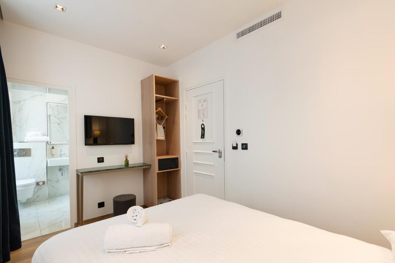 Au Coeur De Republique Hotel